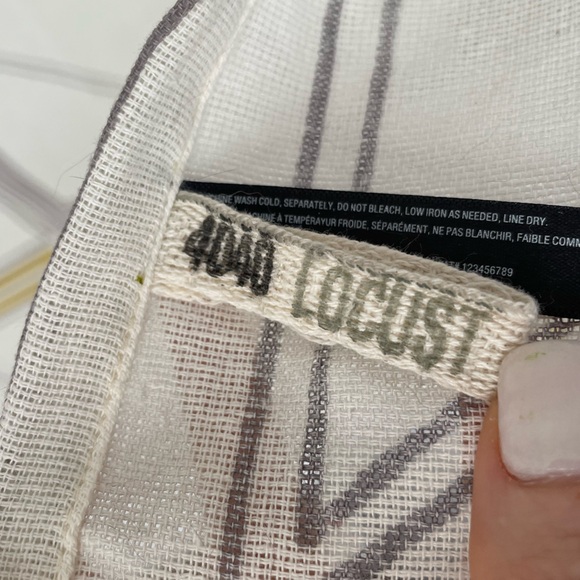 Urban Outfitters Wall Tapestry - Picture 4 of 6